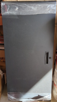 Middle Atlantic FD-24 Universal 19'' Rack Front Door Black Steel 24U