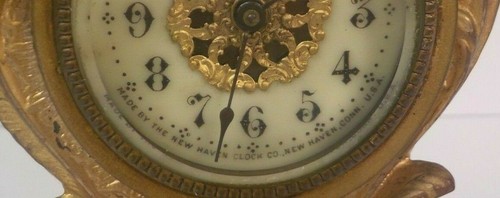 New Haven Art Nouveau Miniature Table Clock, Gilt Bronze, Working (#2) - Picture 5 of 12