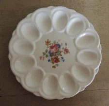 VINTAGE EGG DISH 1950s 9.25" E & R American Artware White w/Floral Center