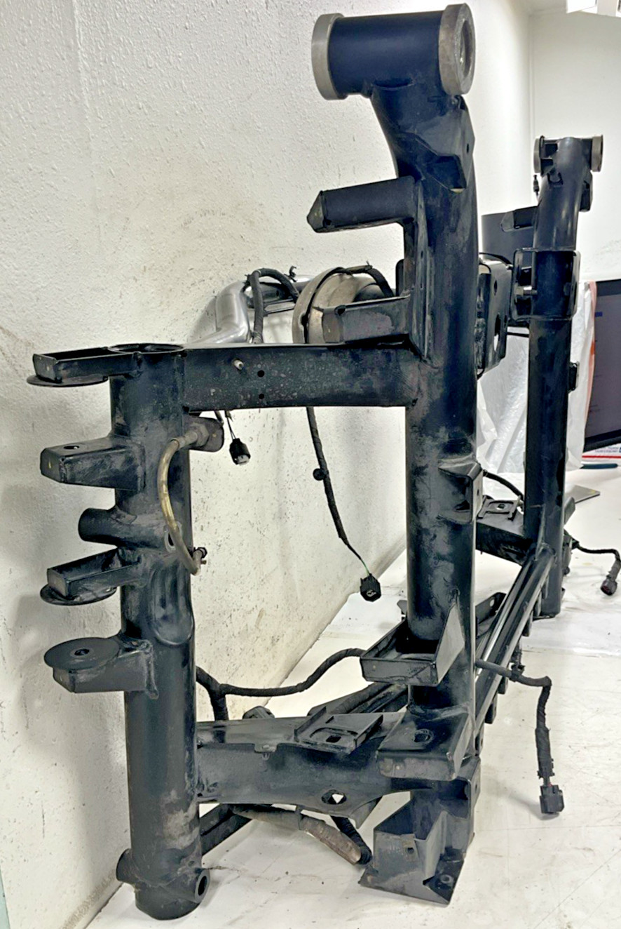 Aston Martin V8 Vantage 2007 Rear Subframe P/N BG335R003AF