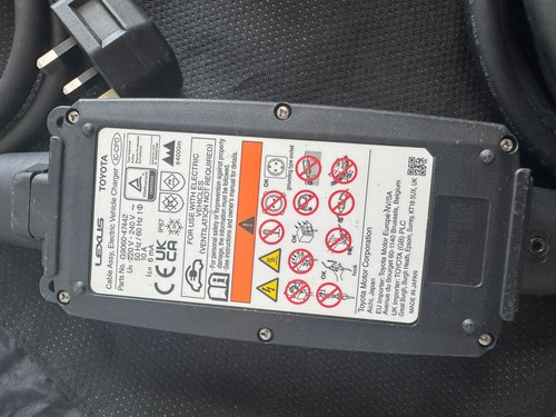 CABLE DE CARGA CARGADOR DOMÉSTICO ORIGINAL TOYOTA / LEXUS EV TIPO 2 3 PINES G9060-47442 - Imagen 5 de 9
