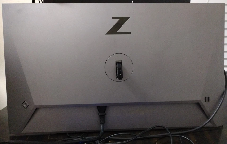 Gaming PC Desktop Computer with Monitors Bundle Deal - Image 4 of 4