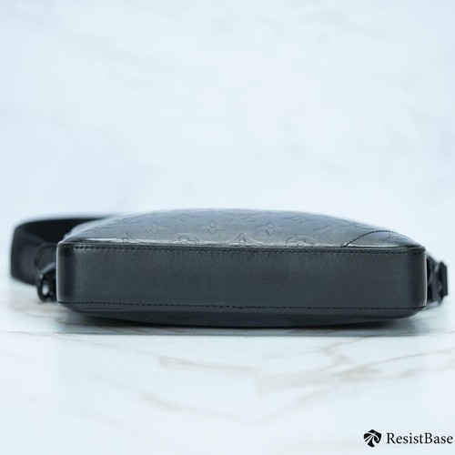 Louis Vuitton Monogram Shadow Duo Messenger Clutch w/Strap + Coin Pouch M69827 A - Picture 5 of 24