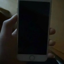 iPhone 7 32GB Unlocked Fully Functional Pre-Owned Condition