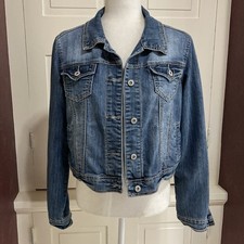 Maurices Women s Size M Blue Denim Jeans Jacket Pockets Top
