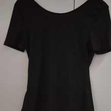 Damen Basic T-Shirt schwarz Kurzarm U-Boot-Au...