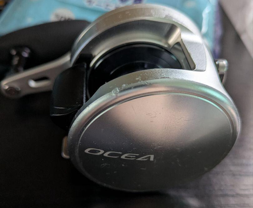 Shimano 13 Ocea Calcutta 301HG Baitcast Fishing Reel LH Saltwater