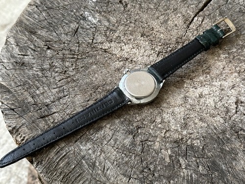USSR Watch Mechanical Wrist CHAIKA USSR 1601 Lion Vintage children Soviet watch - Picture 6 of 10