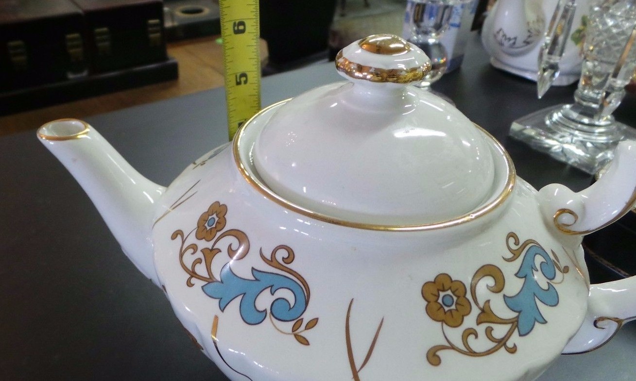 VINTAGE WOOD & SONS ELLGREAVE MARLBORO ENGLISH TEAPOT No. 353 eBay