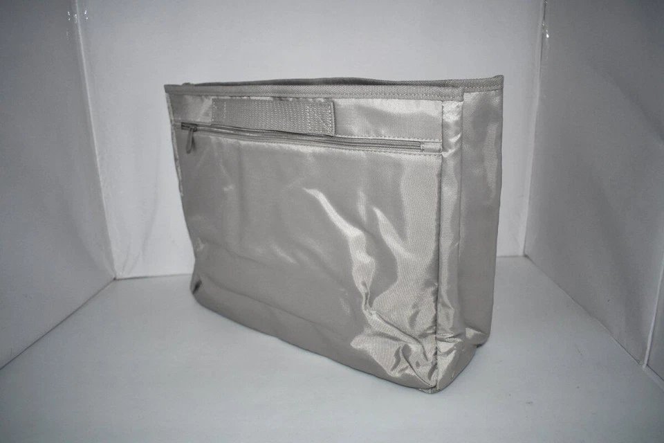 Organizador de Totes Thirty One en Taupe Nuevo con Etiquetas Foto 4 de 4