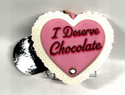 NEW 1 BATH & BODY WOKS PINK HEART CHOCOLATE BOX POCKETBAC HAND SANITIZER HOLDER