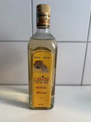 El Recuerdo de Oaxaca Mezcal Joven Con Gusano 100% Agave 750 ml 38%