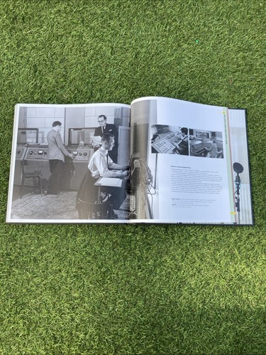 Abbey Road: The Best Studio in the World - First Edition 2012 Music Production - Picture 9 of 10