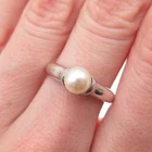 925 Sterling Silver Vintage Real Pearl Modernist Ring Size 7