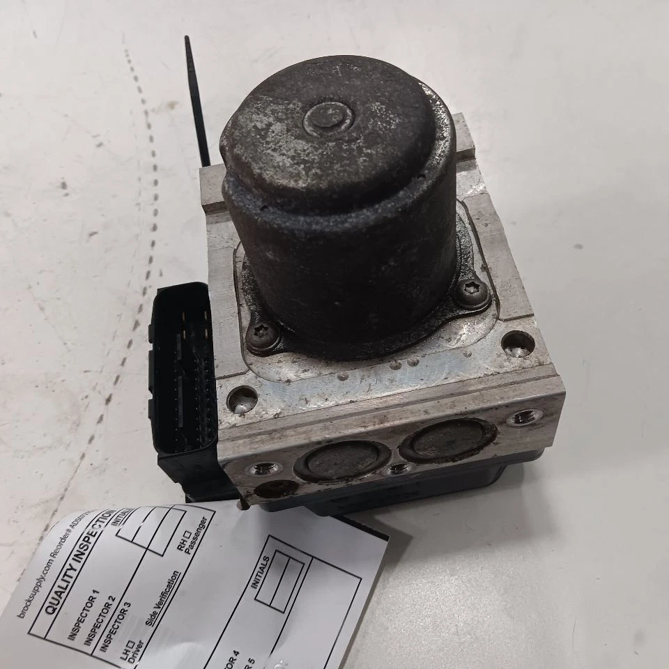 Anti-Lock Brake Part Pump Actuator Fits 16-18 Acura ILX - Image 2 of 4