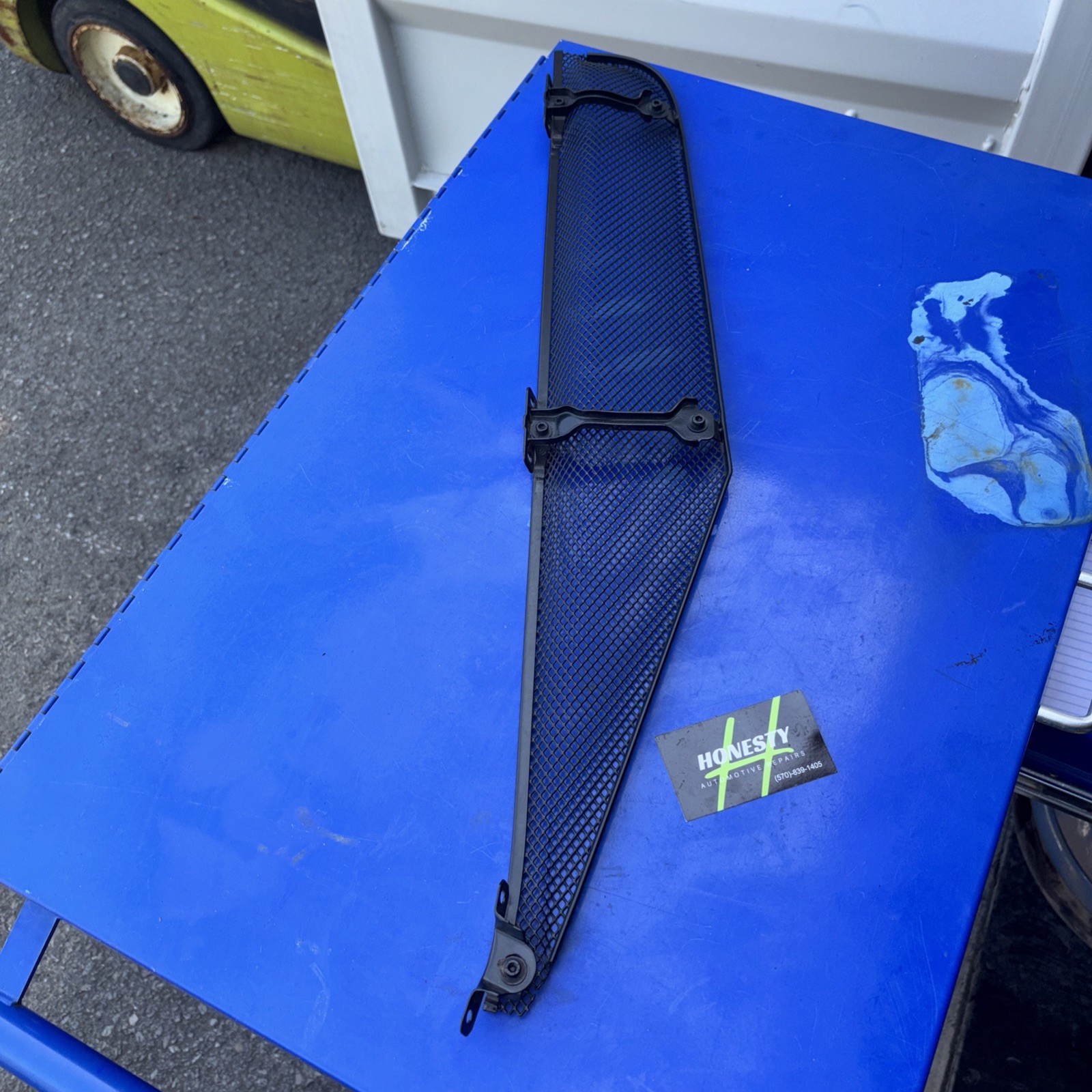 Ferrari F8 Tributo / 488 Engine Deck Lid Grille LH (Left) – OEM Used