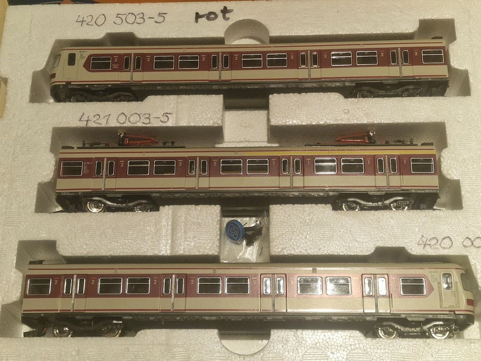 Roco H0 04134 C S-Bahn multiple unit BR420/421 DB - never used!! - Image 2 of 4