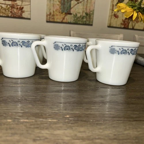 Pyrex VTG Old Town Blue Onion White Milk Glass Coffee Cup Set Of 6 #1410