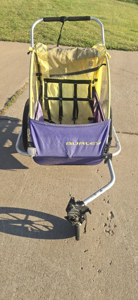 Remolque para bicicletas Burley Foto 2 de 3