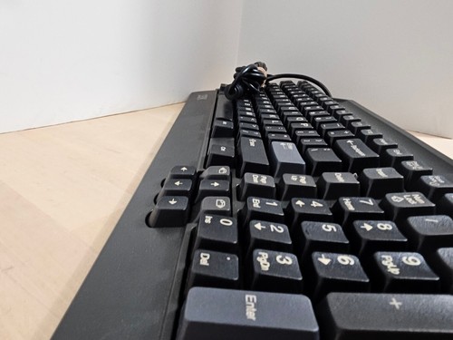 IBM SK-8806 10K3849 Wired Keyboard tested - Picture 15 of 16