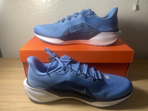 *NIB* Nike North Carolina Tar Heels Air Zoom Pegasus 41 Running shoe Men size 11 - Picture 2 of 7