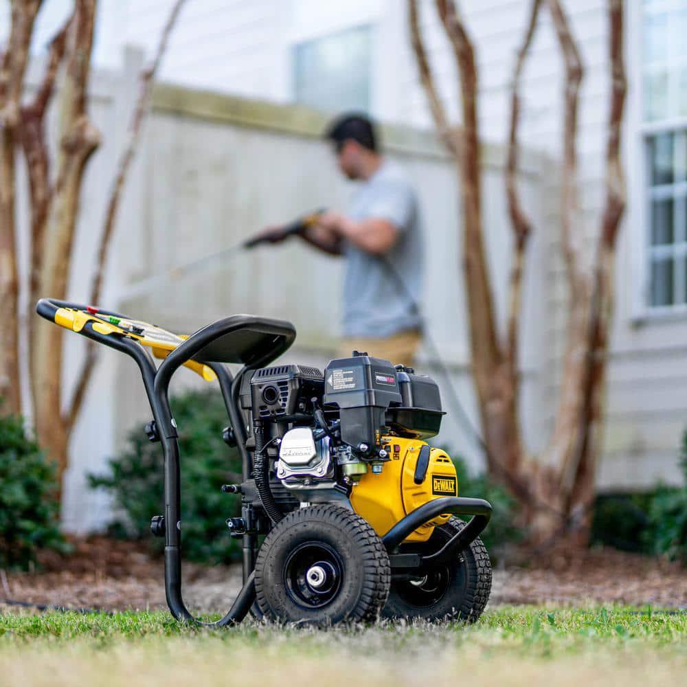 Dewalt Gas Pressure Washers 3400 Psi 2.5 Gpm Cold Water Oem Engine No