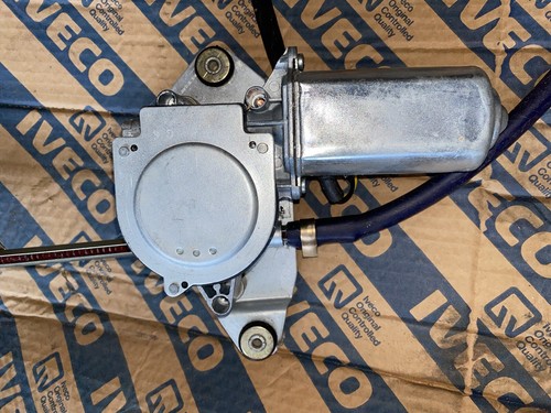 Iveco Window Regulator Genuine Part 99487780 - Picture 14 of 15