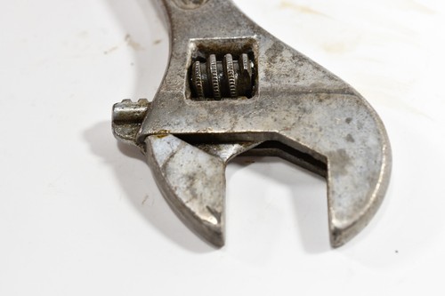 Vintage DIAMOND CALK & HORSESHOE 8” Adjustable Wrench, 9/16 box end USA M1428 - Picture 16 of 23