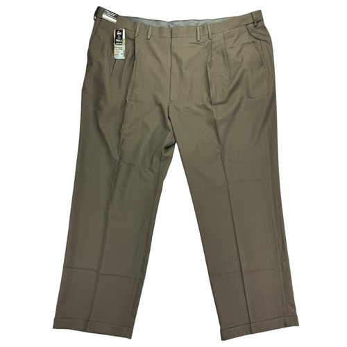 Haggar Mens Premium Comfort Classic Fit Pleated Dress Pants Dark Chocolate 50x32