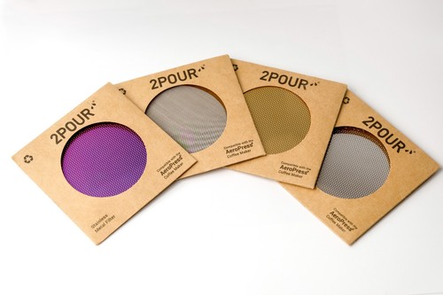 Gold Solid Stainless Filter - 2POUR® - Compatible for Aeropress® Coffee Maker - Picture 2 of 3