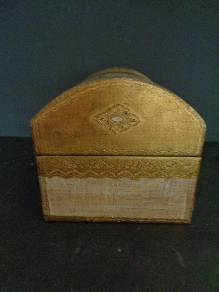 Caja de madera vintage italiana Toleware cúpula con bisagras tapa mijo Angelus dorado Italia Foto 4 de 4