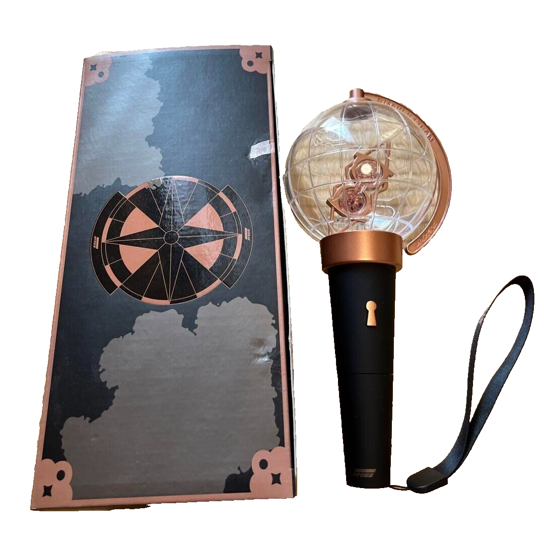 アイドル ATEEZ OFFICIAL LIGHT STICK 에이티즈 | ATEEZ OFFICIAL LIGHT STICK ver.2 - Music Plaza