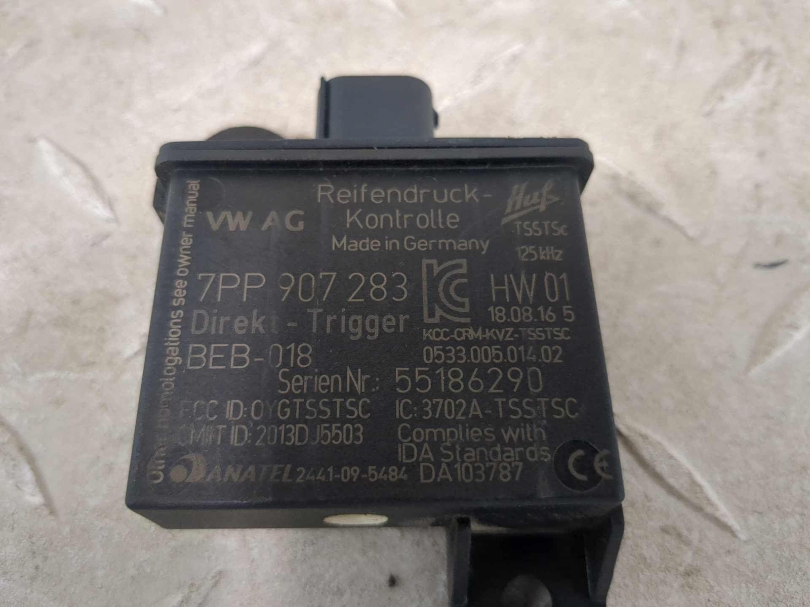 2017 Audi R8 Plus Coupe - OEM Right Rear Control Module Bracket 4S0907462A