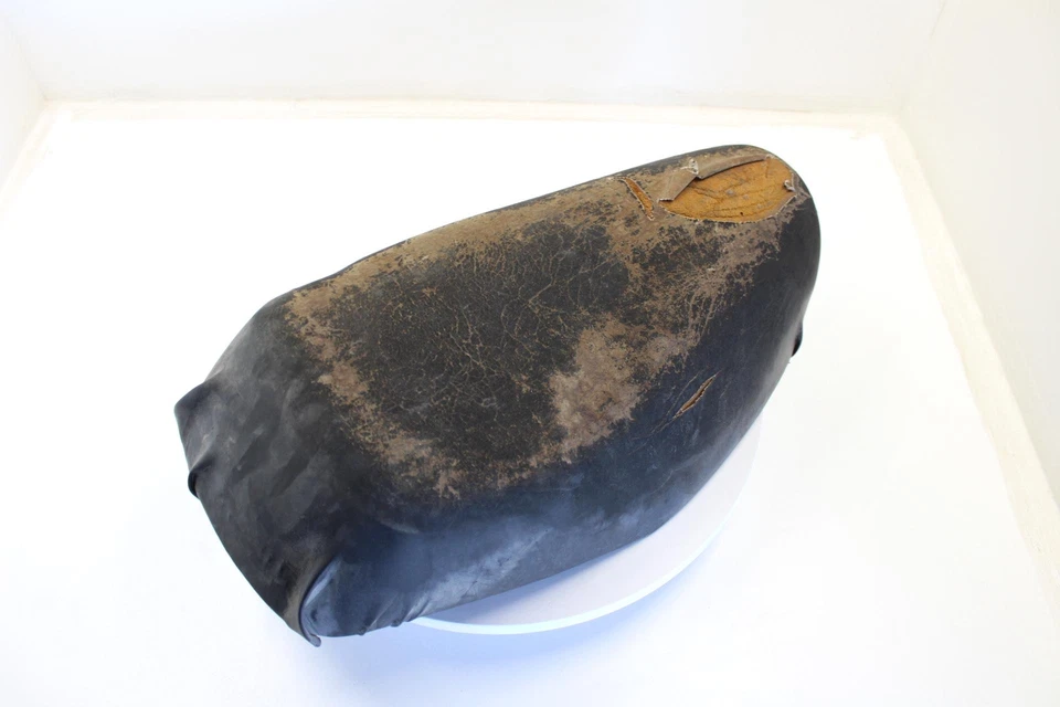 94 YAMAHA RAZZ 50 SH50 原始设备制造商座椅 TANDEM SADDLE — 第 3/4 张图片