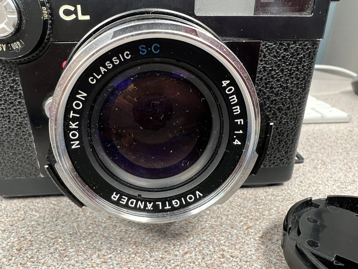 Leitz Leica Minolta CL w/ Voigtlander Nokton 40mm f/1.4 Lens | eBay