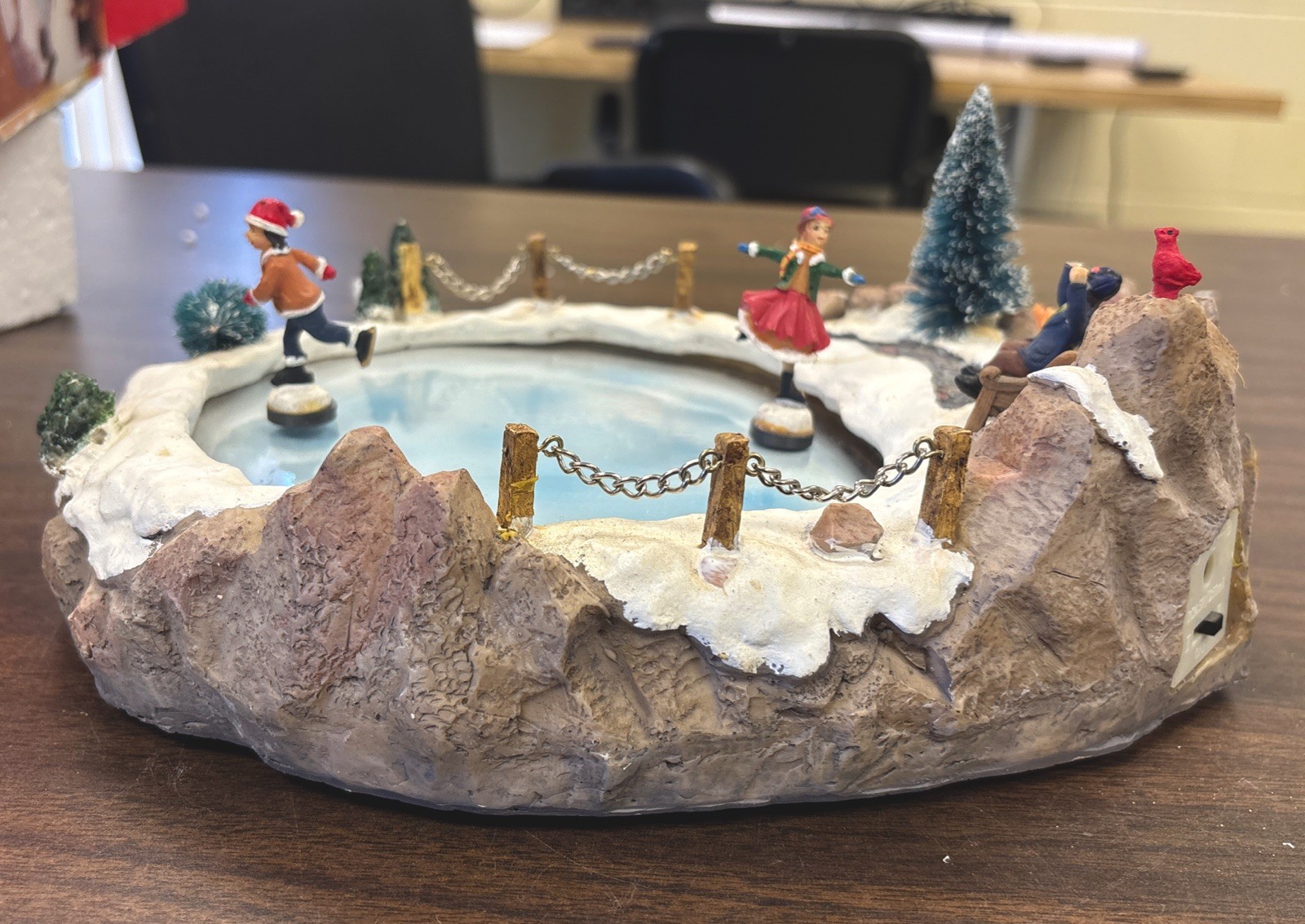 Rite-Aid Christmas Animated Skating Rink With Music and Spinning Skaters Working