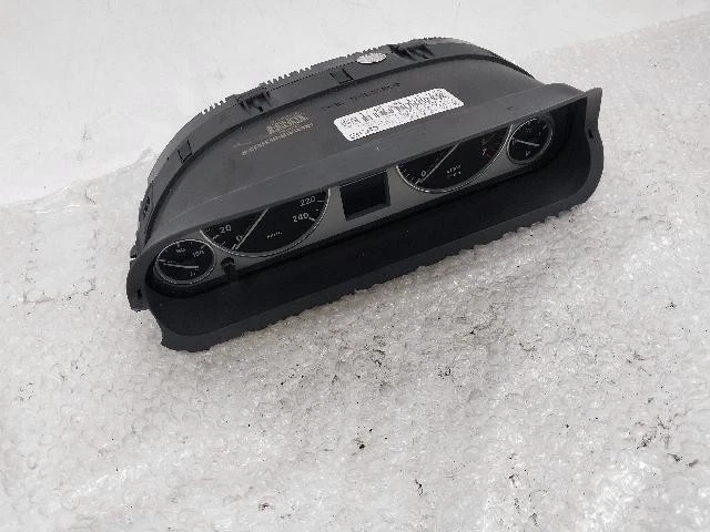 2011 Mercedes-Benz B200 Instrument Clusters A1694400411 - Image 2 of 4