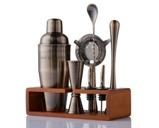 Cocktail Shaker Set, 7-Piece Bartender Kit with Stand, 24oz Martini Shaker Bo...