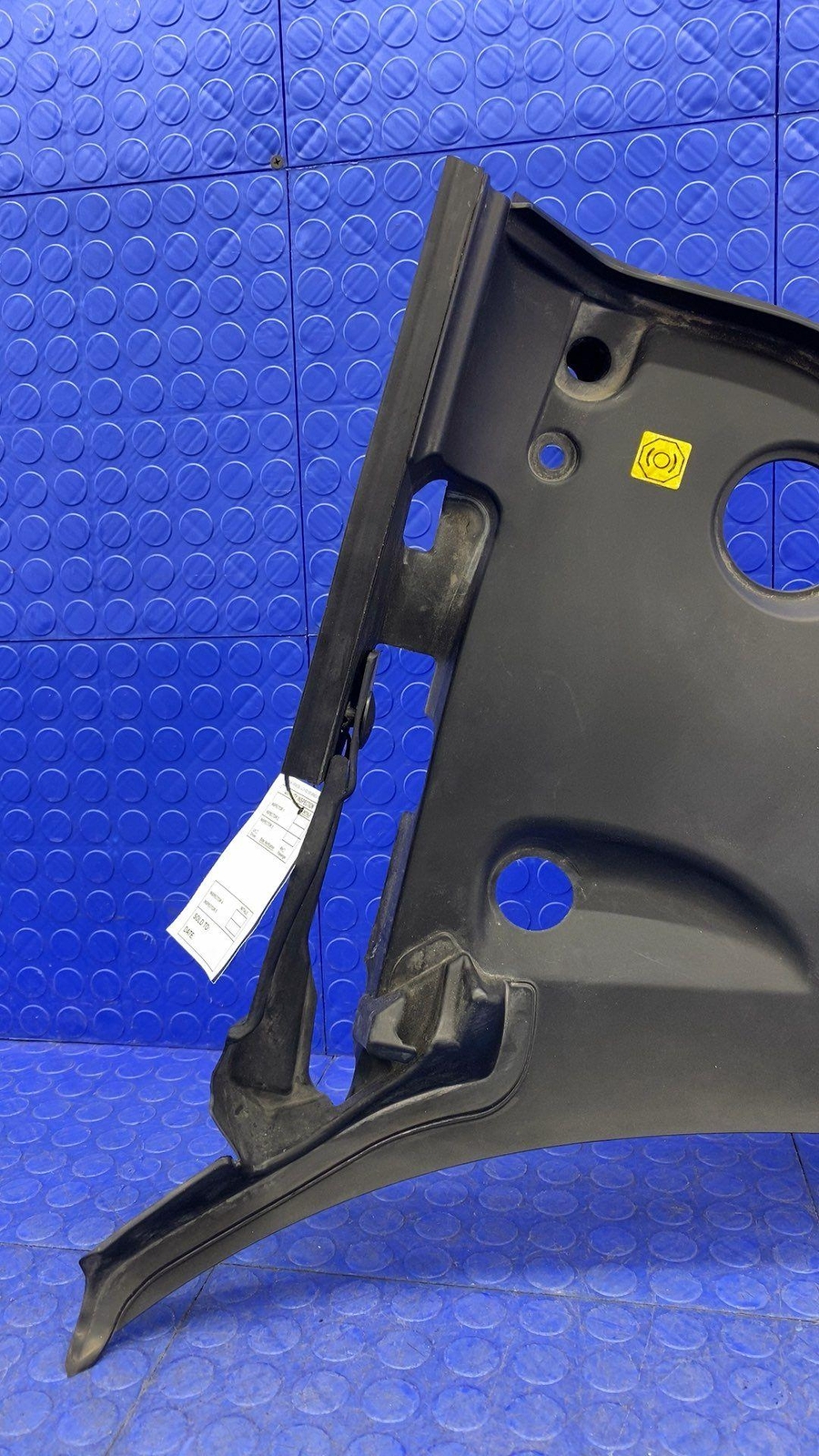 2008-2014 FERRARI CALIFORNIA FRONT LEFT WINDSHIELD COWL COVER PANEL 82501600