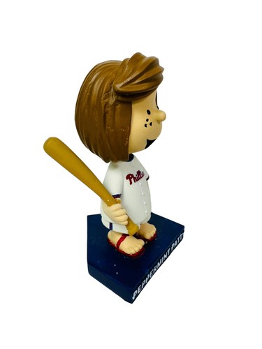 PEPPERMINT PADDY PHILADELPHIA PHILLIES 2023 EANUTS THEME BOBBLEHEAD LIMITED SGA - Picture 4 of 5