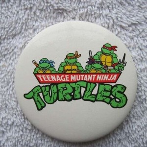 Teenage Mutant Ninja Turtles TMNT Button Pin Collectible Cartoon Anime Friends