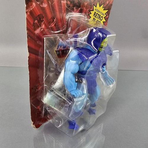 Masters of the Universe Origins SKELETOR Figure MOTU Retro 2020 DAMAGE PACKAGE - Picture 3 of 8
