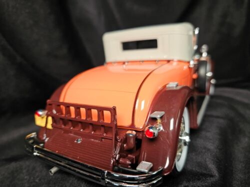 BOS Models 1929 Cadillac 341 B Convertible Coupe 1:18 Scale Inv. #4336 - Picture 5 of 6