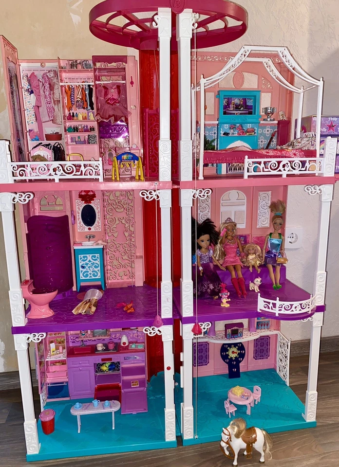 Mattel Barbie Traumvilla Puppenhaus Schloss Puppen Möbel viel Zubehör - Bild 4 von 4