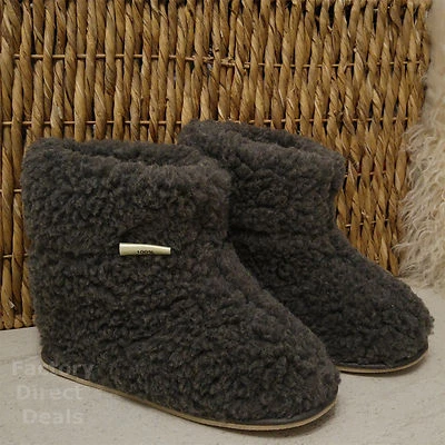 100% Sheep Wool Boots Cozy Foot Slippers Hard Sole Sheepskin Womens Mens Grey