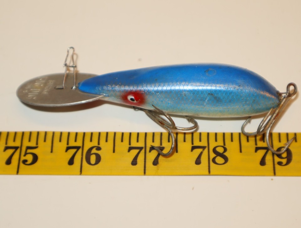 Leurre De Pêche Vintage Burke (lot #19441) - Plastique US - État D'usage