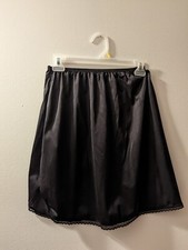 Vanity Fair Vtg Silky Black Half Slip Side Slit Lace Trim Womens M/18  11-760