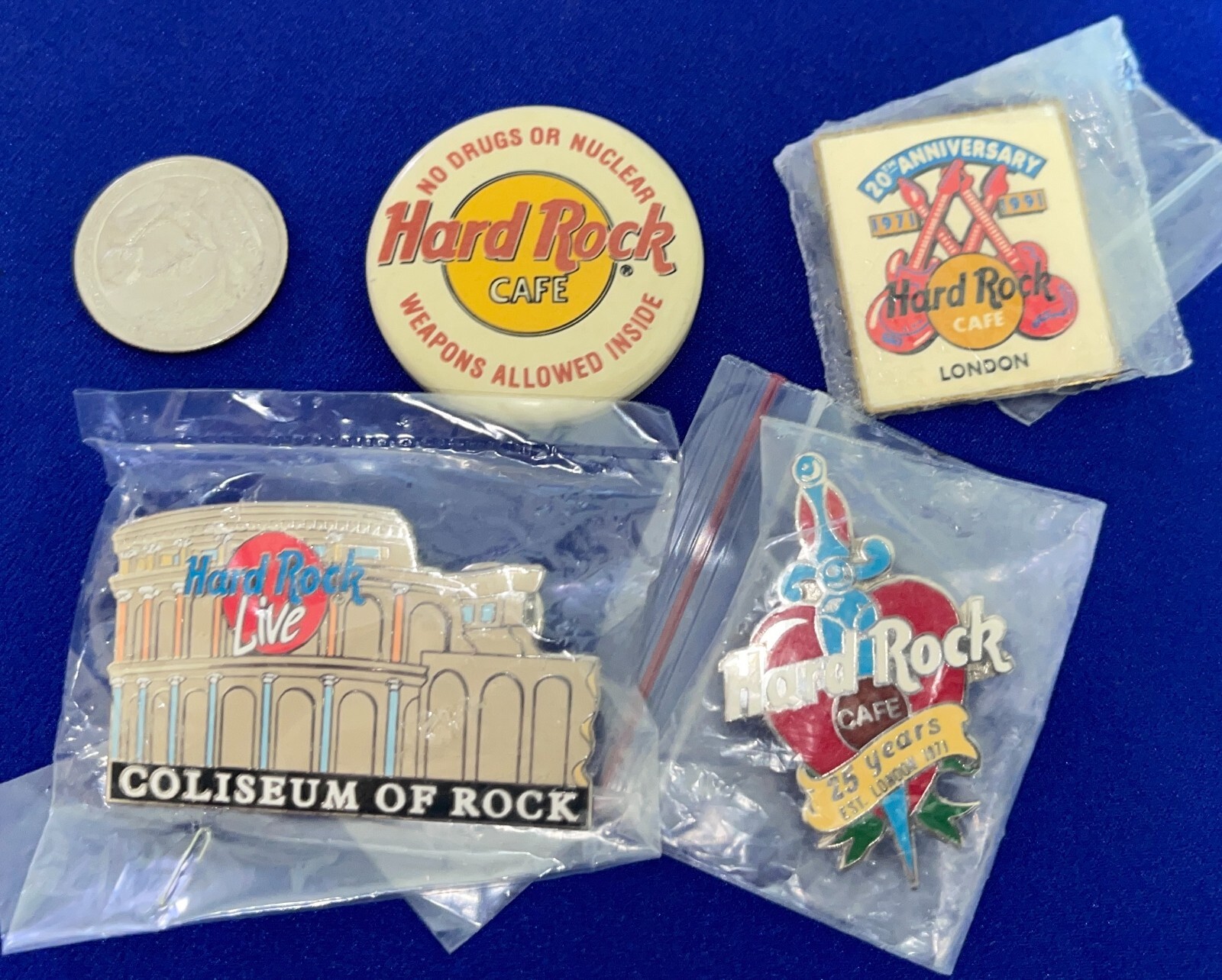 LOT-(4) VTG Hard Rock Cafe PINBACK/BUTTON/BADGE MOST SEALED Live Coliseum/25yrs