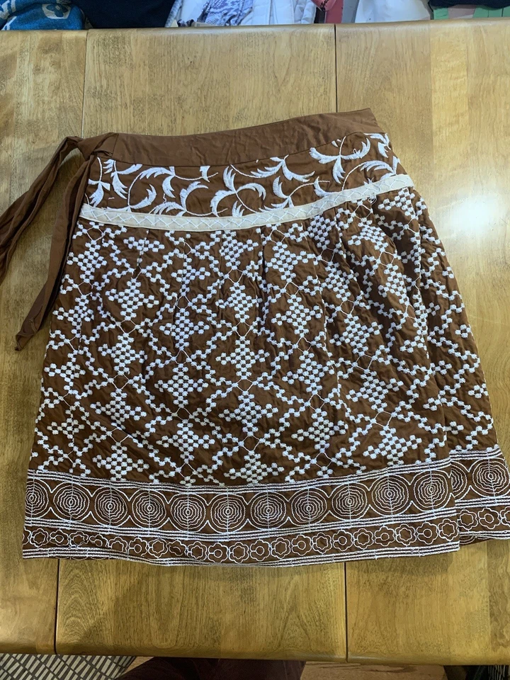 Falda Nanette Lepore Marrón Con Bordada Blanca Talla 4 (SK100) Bergdorf Goodman Foto 4 de 4