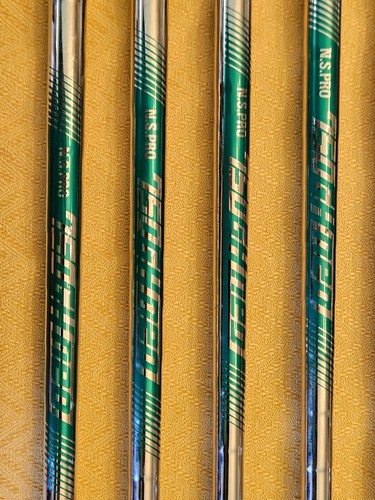 ZX4 iron set MINT Condition RH R flex NS Pro 750GH neo +1.25" shafts - Picture 3 of 5